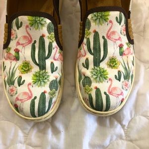 Ariat 8.5 W loafers/slip on shoes